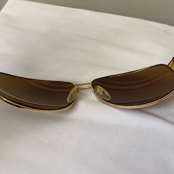 Prada sunglasses - Picture 9 of 15